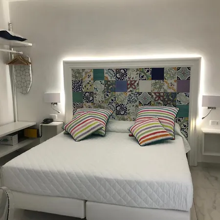 Boutique (adults Only) Амальфі