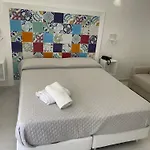 Boutique (adults Only)