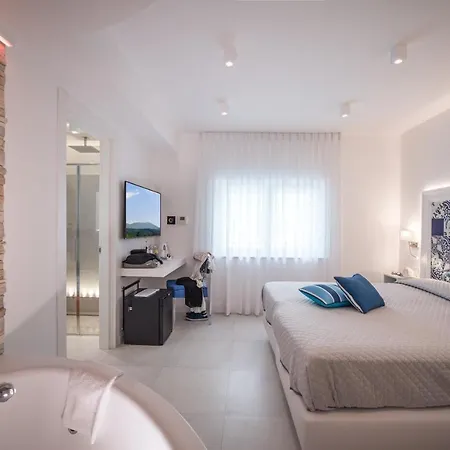 Boutique (adults Only) 3*