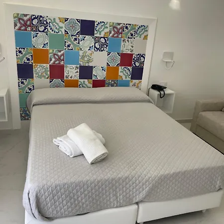 Boutique (adults Only)