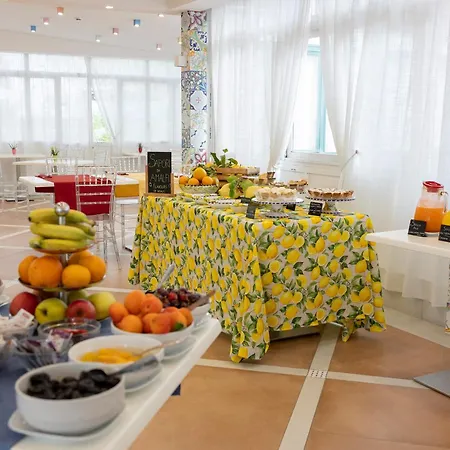 Boutique (adults Only) מלון 3*