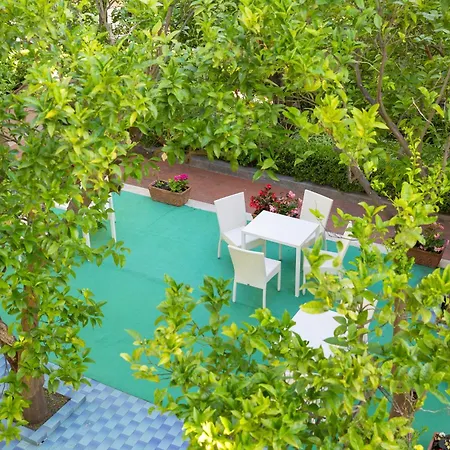 מלון Boutique (adults Only) 3*